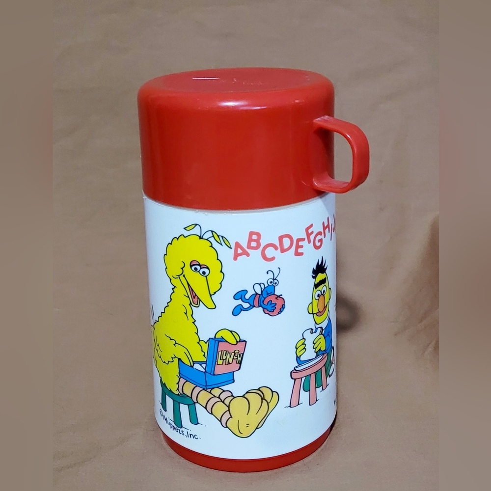 Vintage 80s Aladdin Sesame Street Thermos Big Bird Cookie Monster Bert Ernie